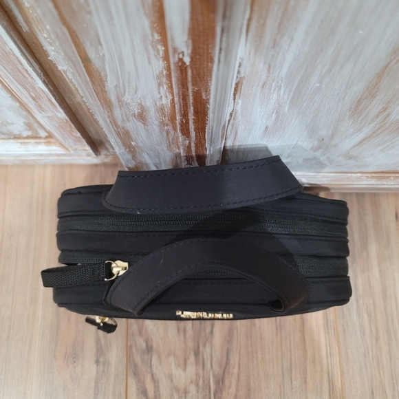 NWT Disney Mickey Mouse Mini Handbag - Picture 3 of 6